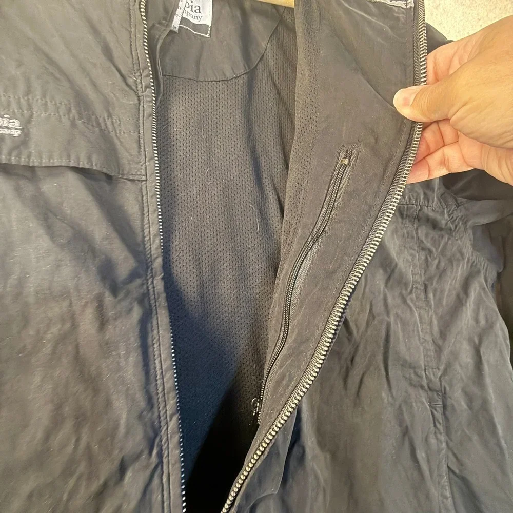 Columbia Mens XXL Black Full Zip Lightweight Windbreaker Mesh Lined Jacket